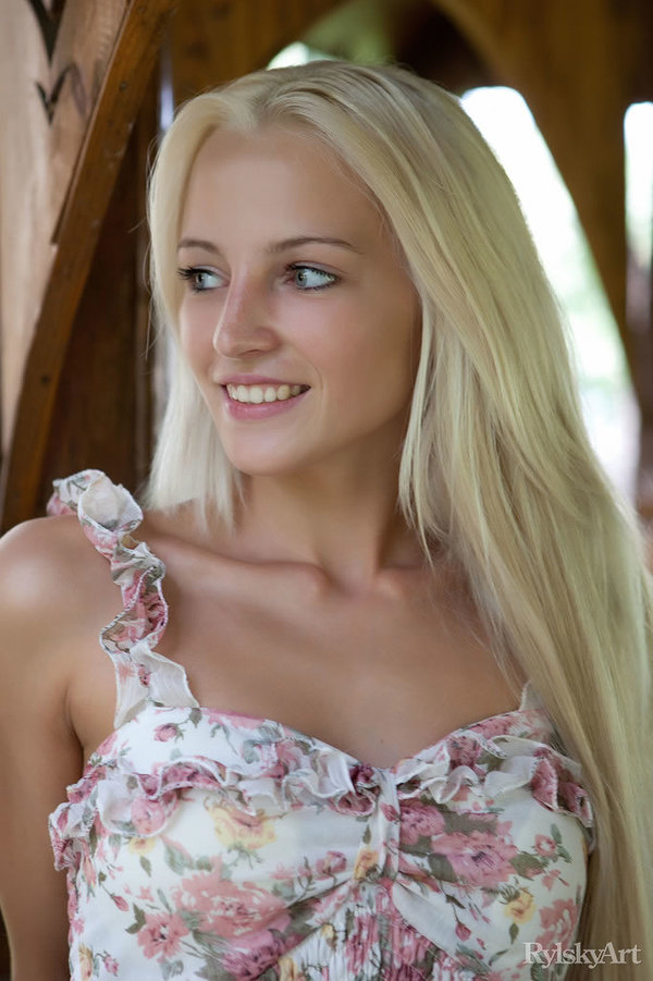 Оксана, 24